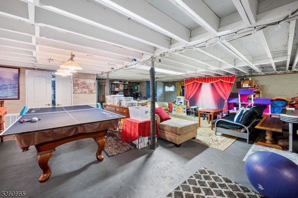 Game Room, Interior, Pendant Lights