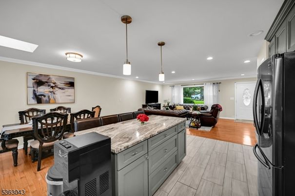 Dining room, Interior, Kitchen, Living room, Pendant Lights, Recessed Lighting, Wood Texture Flooring