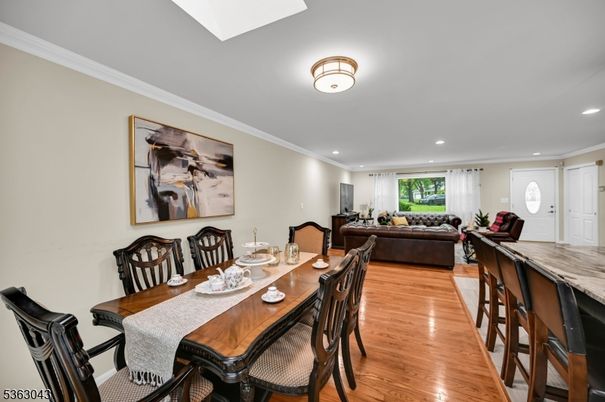 Dining room, Interior, Living room, Recessed Lighting, Wood Texture Flooring