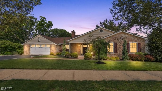 Attached, Backyard, Exterior, Facade, Brick Facade, Ranch