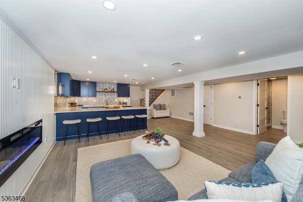 Interior, Kitchen, Living room, Recessed Lighting, Wood Texture Flooring