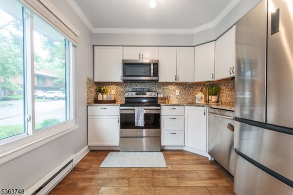 Interior, Kitchen, Stainless Steel Appliances, Wood Texture Flooring