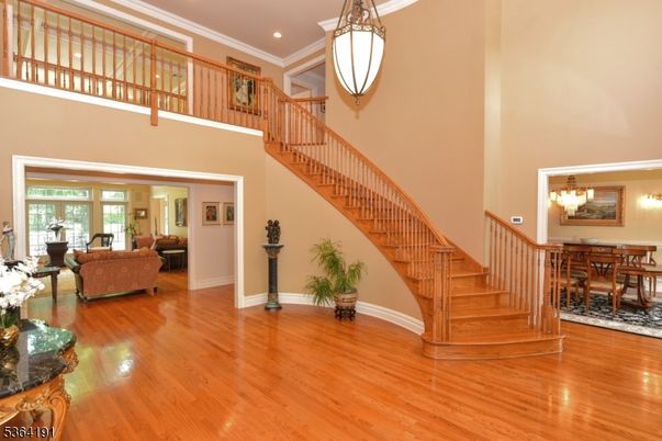 Chandelier, Dining room, Interior, Living room, Pendant Lights, Recessed Lighting, Wood Texture Flooring