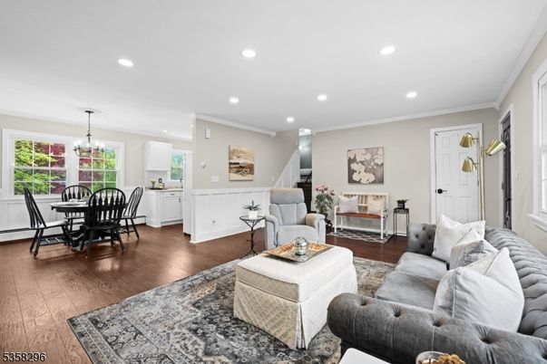 Chandelier, Dining room, Interior, Living room, Recessed Lighting, Wood Texture Flooring