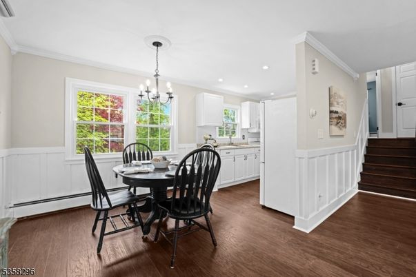 Chandelier, Dining room, Interior, Kitchen, Recessed Lighting, Wood Texture Flooring