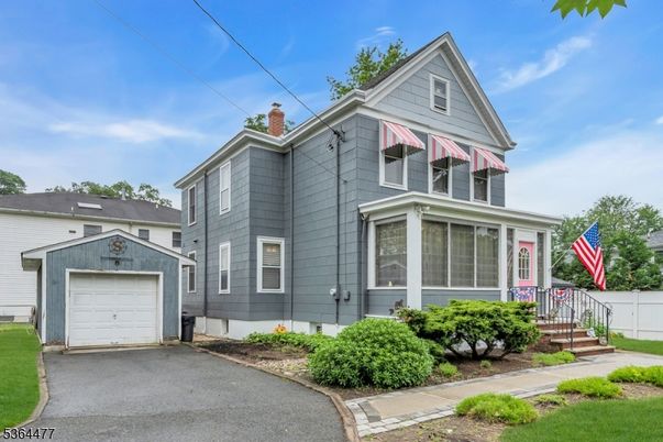 Attached, Detached Garage, Exterior, Facade, Queen Anne Victorian