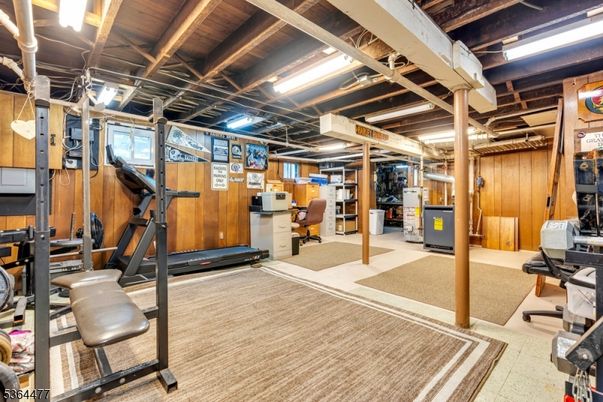 Fitness Equipment, Interior, Wooden Beams, Wooden Walls
