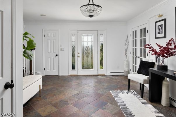Chandelier, Interior, Pendant Lights