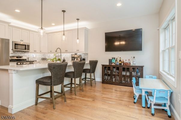 Interior, Kitchen, Pendant Lights, Recessed Lighting, Wood Texture Flooring