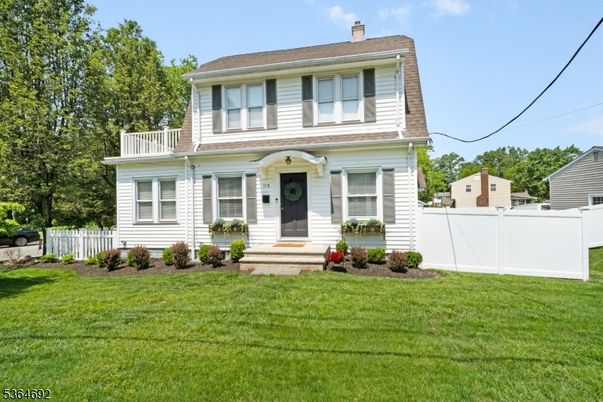 Backyard, Exterior, Facade, Georgian