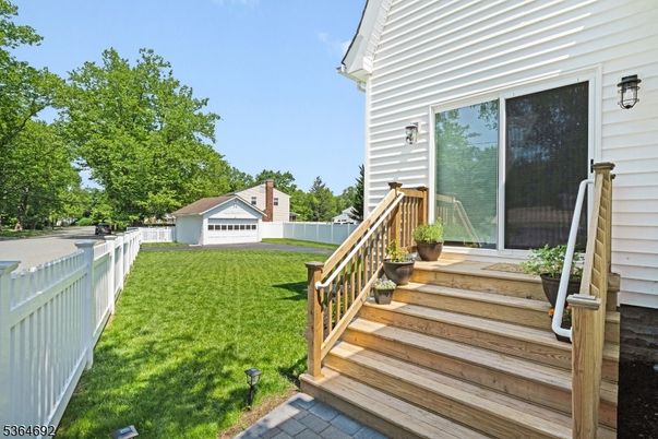 Backyard, Detached Garage, Exterior