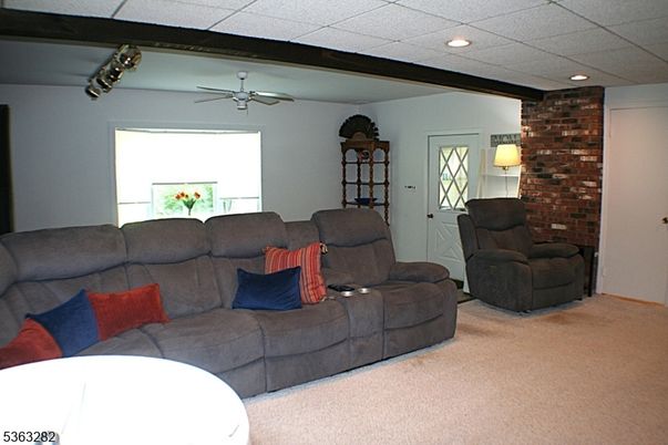 Interior, Living room, Recessed Lighting, Stone Walls