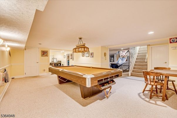 Billiard Table, Game Room, Interior, Recessed Lighting