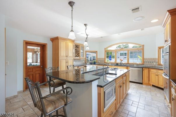 Interior, Kitchen, Pendant Lights, Recessed Lighting
