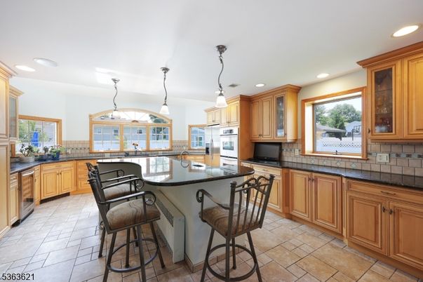 Interior, Kitchen, Pendant Lights, Recessed Lighting