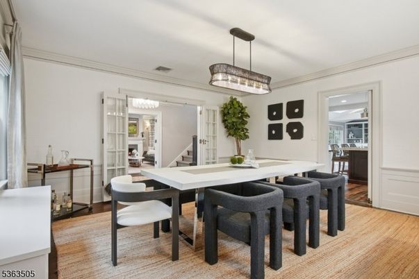 Chandelier, Dining room, Interior, Pendant Lights, Wood Texture Flooring