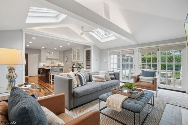 Interior, Kitchen, Living room, Pendant Lights, Recessed Lighting, Wood Texture Flooring