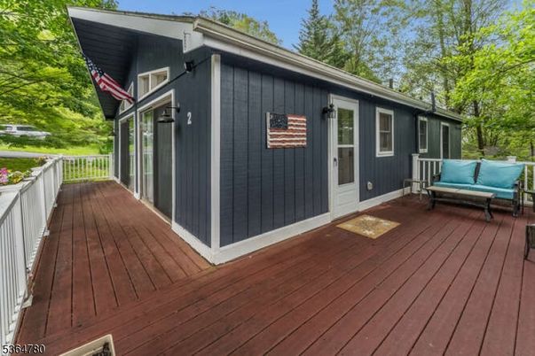 Exterior, Wood Texture Flooring