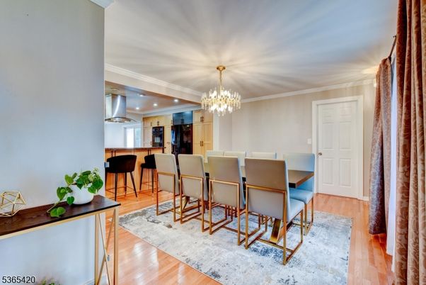 Chandelier, Dining room, Interior, Kitchen, Recessed Lighting, Wood Texture Flooring