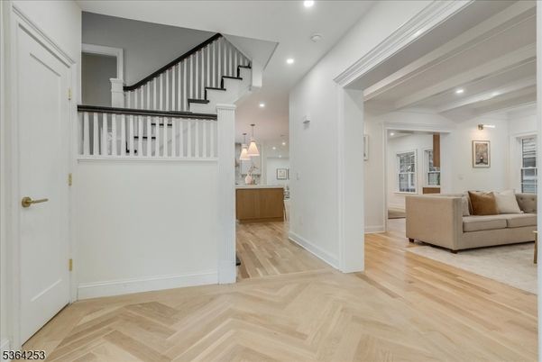 Interior, Living room, Pendant Lights, Recessed Lighting, Wood Texture Flooring