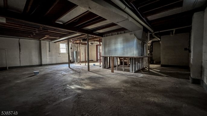 Interior, Wooden Beams