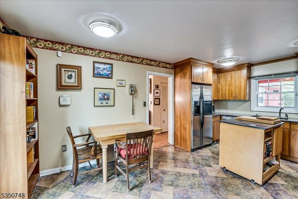 Dining room, Interior, Kitchen, Stainless Steel Appliances