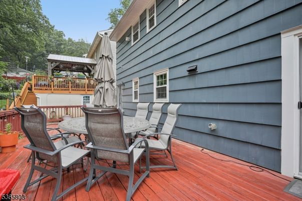 Exterior, Wood Texture Flooring