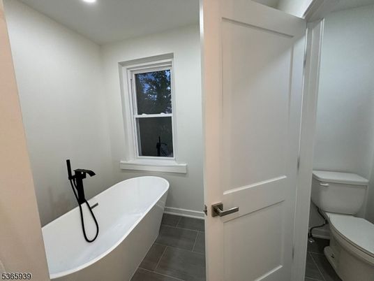 Bathroom, Free Standing Baths, Interior, Recessed Lighting