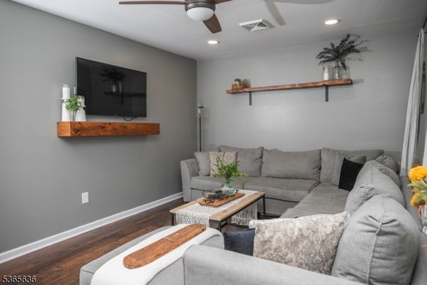 Interior, Living room, Recessed Lighting, Wood Texture Flooring