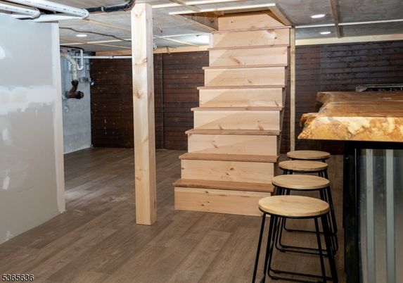 Interior, Recessed Lighting, Wood Texture Flooring, Wooden Walls