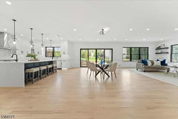 Dining room, Interior, Kitchen, Living room, Pendant Lights, Recessed Lighting, Wood Texture Flooring