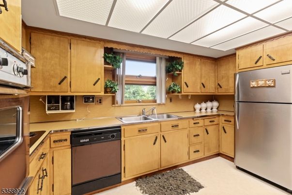 Interior, Kitchen