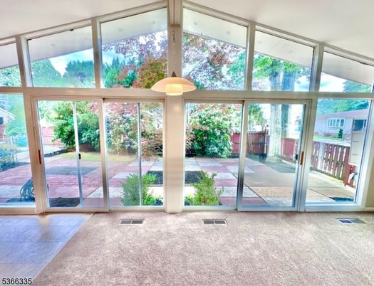 Interior, Pendant Lights, Sun Room