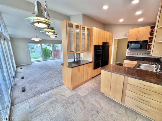 Interior, Kitchen, Pendant Lights, Recessed Lighting