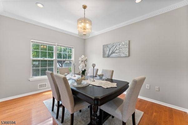 Chandelier, Dining room, Interior, Recessed Lighting, Wood Texture Flooring