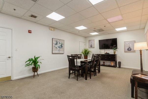 Dining room, Interior, Recessed Lighting