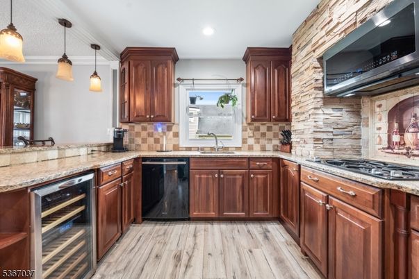 Interior, Kitchen, Pendant Lights, Recessed Lighting, Stone Walls, Wood Texture Flooring