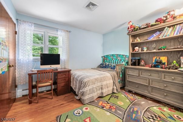 Bedroom, Home Office, Interior, Wood Texture Flooring