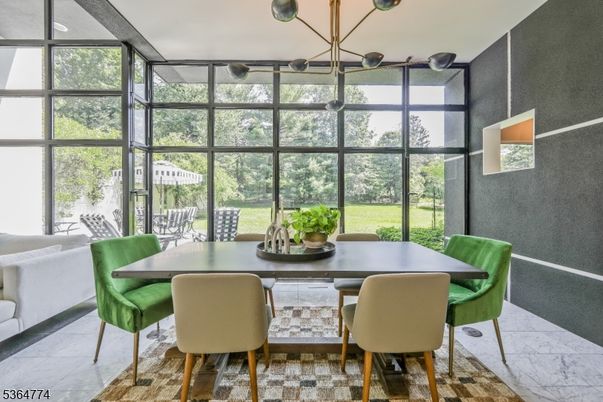 Dining room, Interior, Marble, Sun Room