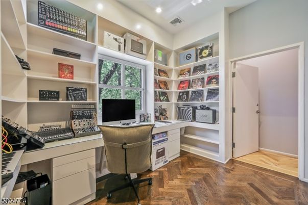 Home Office, Interior, Recessed Lighting, Wood Texture Flooring