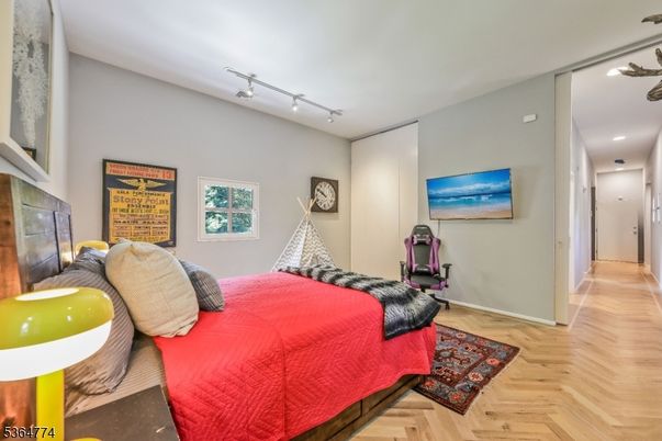 Bedroom, Interior, Recessed Lighting, Wood Texture Flooring