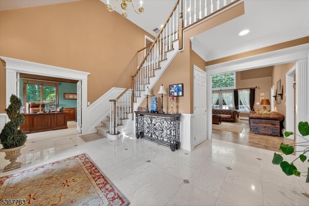 Chandelier, Interior, Marble, Recessed Lighting