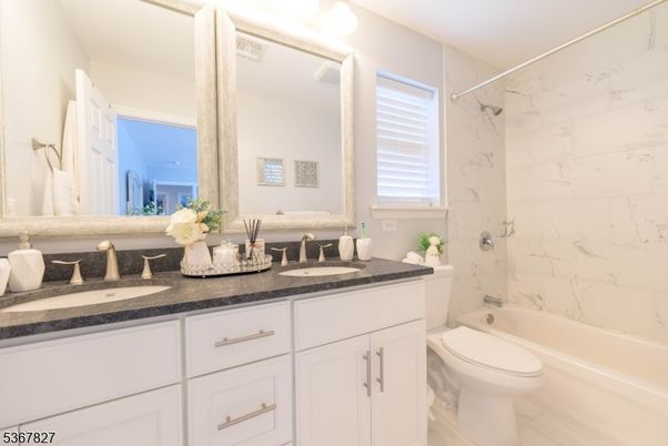 Bathroom, Dual Sink Vanities, Interior, Marble Walls