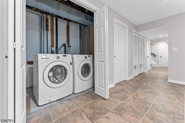 Interior, Recessed Lighting, Washer
