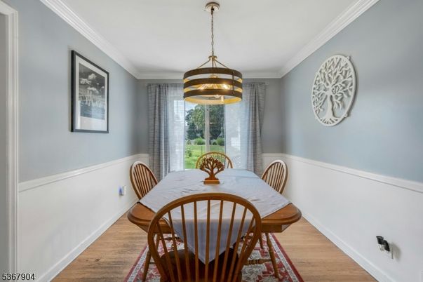Dining room, Interior, Wood Texture Flooring