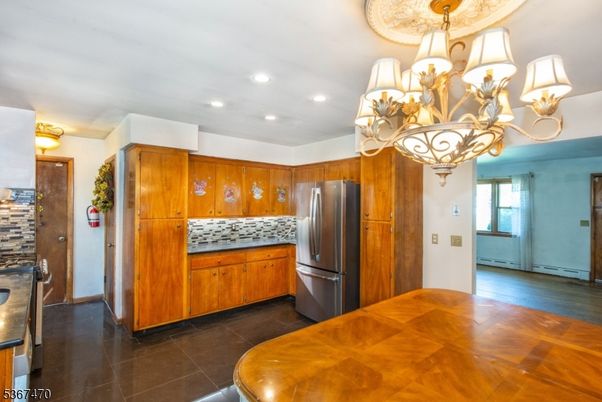 Chandelier, Interior, Kitchen, Recessed Lighting, Stainless Steel Appliances
