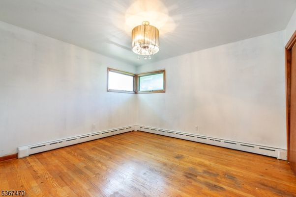 Chandelier, Empty room, Interior, Wood Texture Flooring