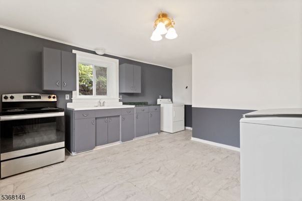 Interior, Kitchen, Marble, Stainless Steel Appliances