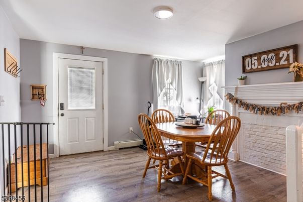 Dining room, Interior, Wood Texture Flooring