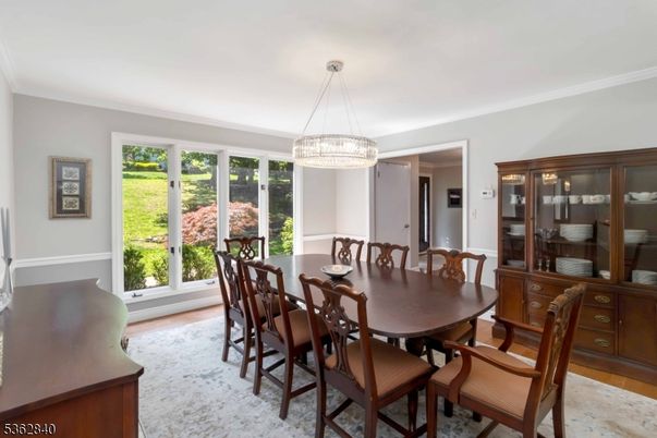 Chandelier, Dining room, Interior, Pendant Lights